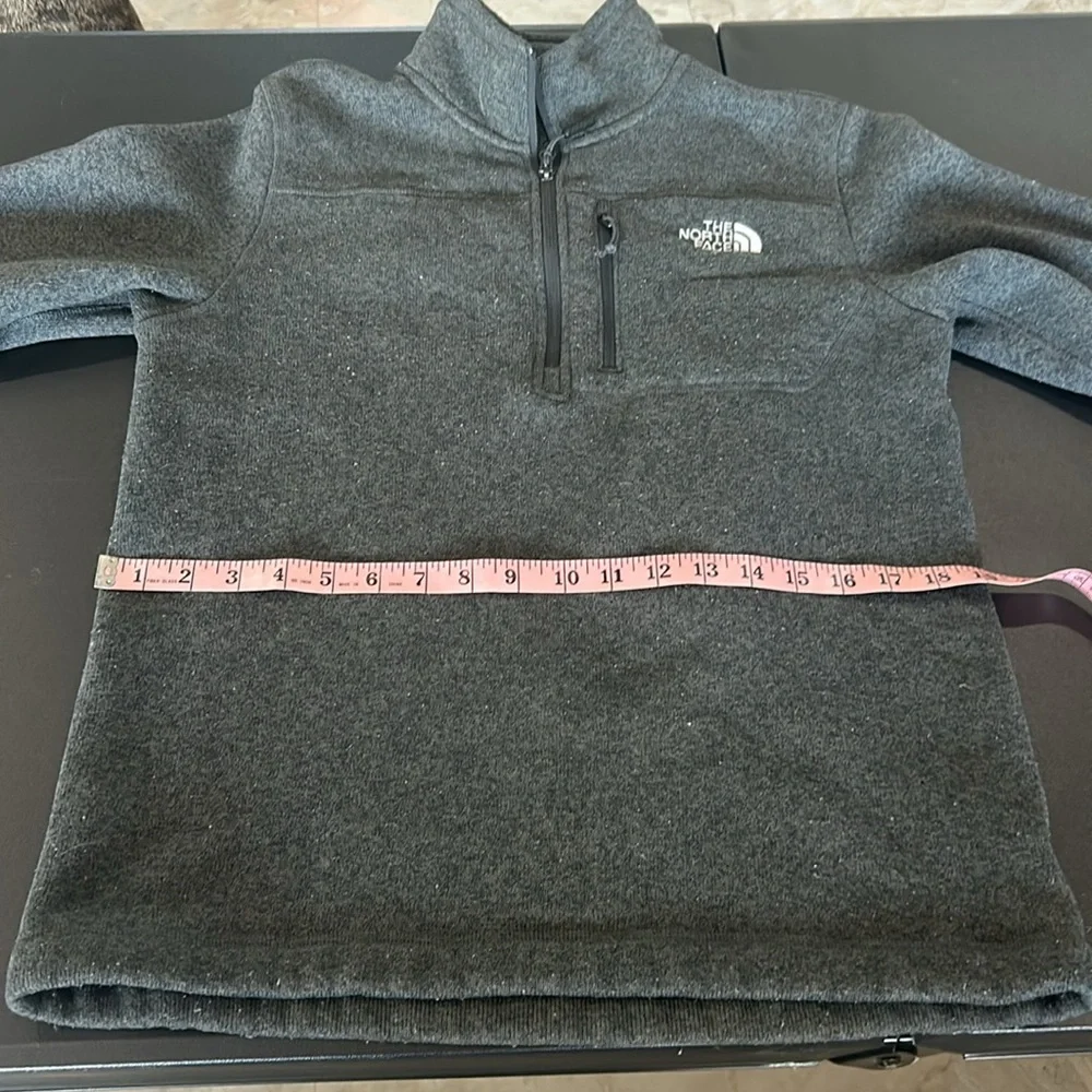 The North Face Gordon Lyons Gray Half Zip Nylon Jacket. Size‎ M (978)